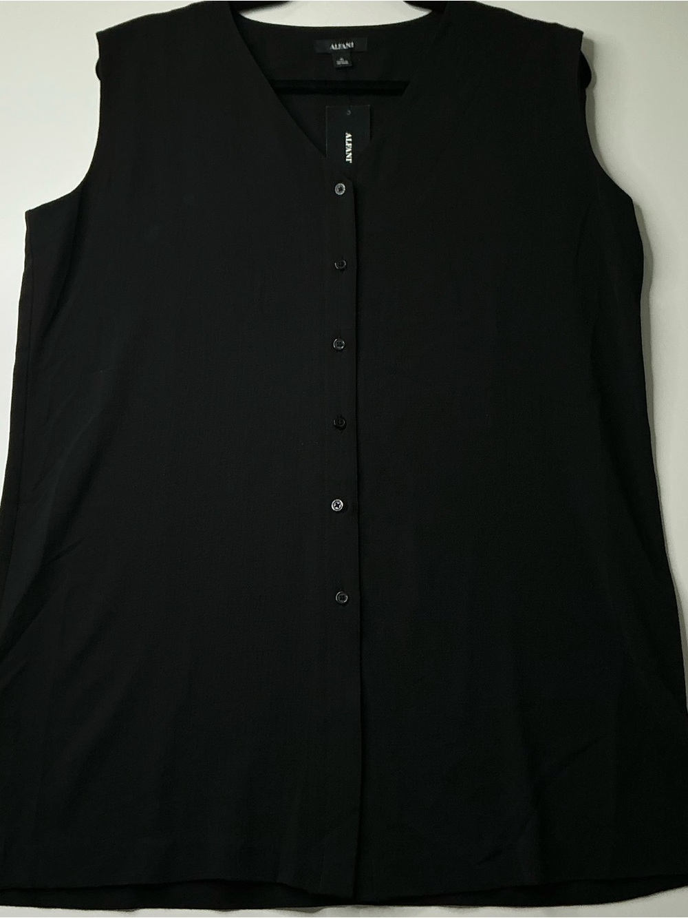 Alfani Women’s Black Sleeveless Top Blouse Button-Down Stretch Size M New